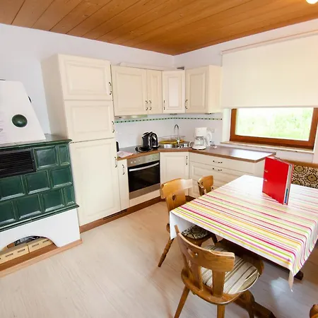 Chalet Alpine Zell Am See By Four Seasons Apartments 滨湖采尔