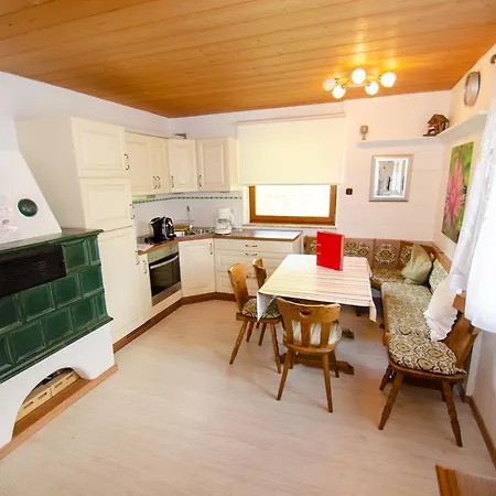 Chalet Alpine Zell Am See By Four Seasons Apartments *